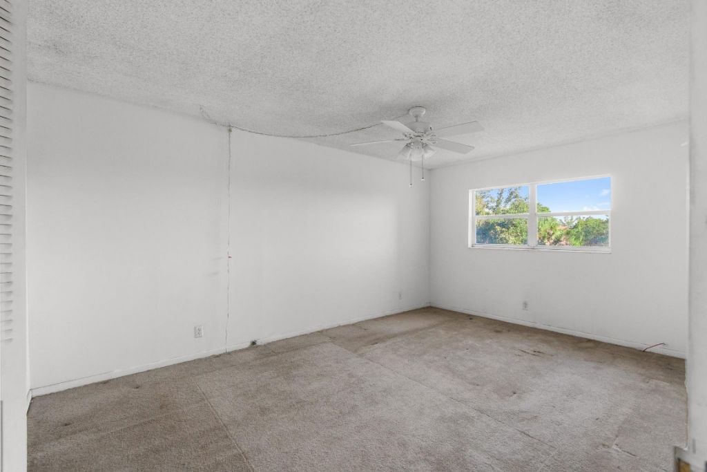 1010 Country Club Drive, Unit 306, Margate, FL 33063 Photo