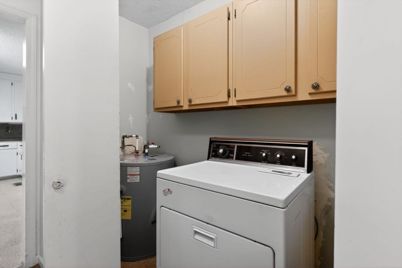 2572 Spring Valley Circle Photo 12