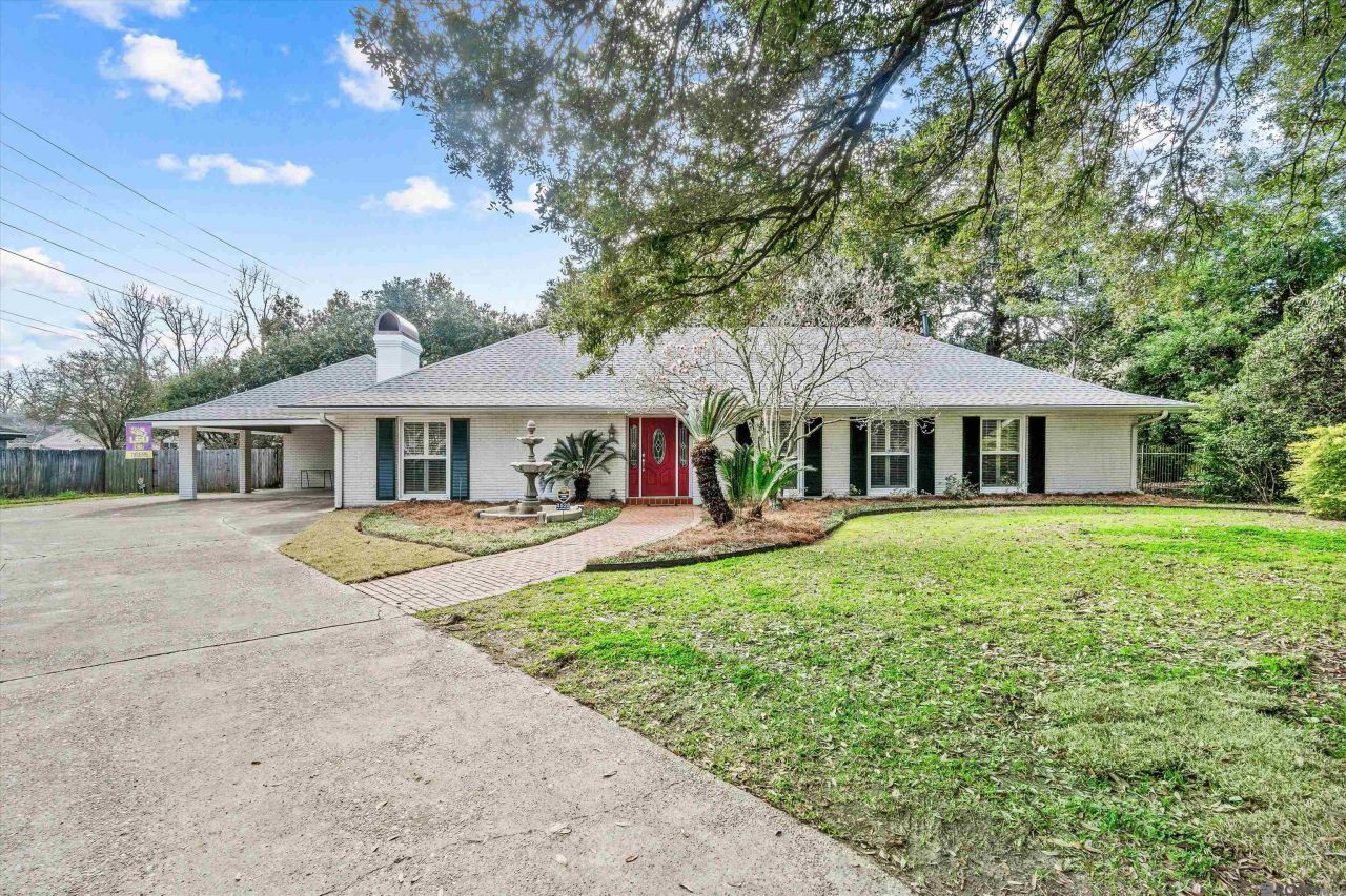 4528 Claycut Rd, Baton Rouge, LA 70806 Main Photo