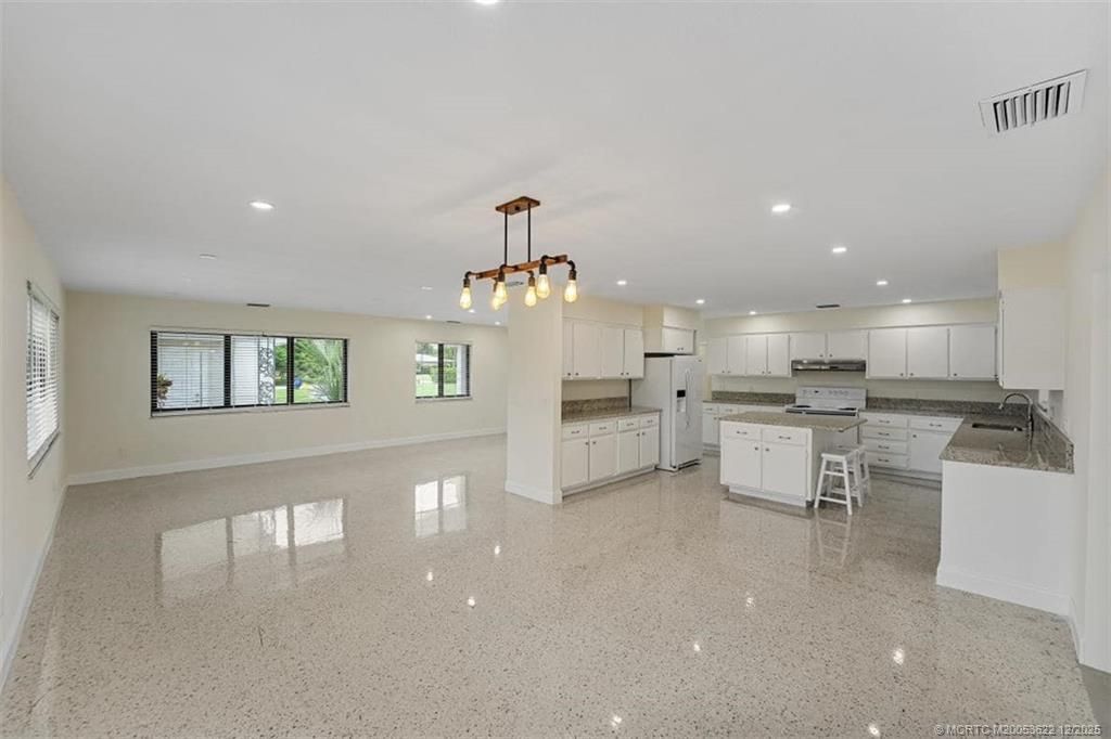 1134 NW Spruce Ridge Drive, Stuart, FL 34994 Photo