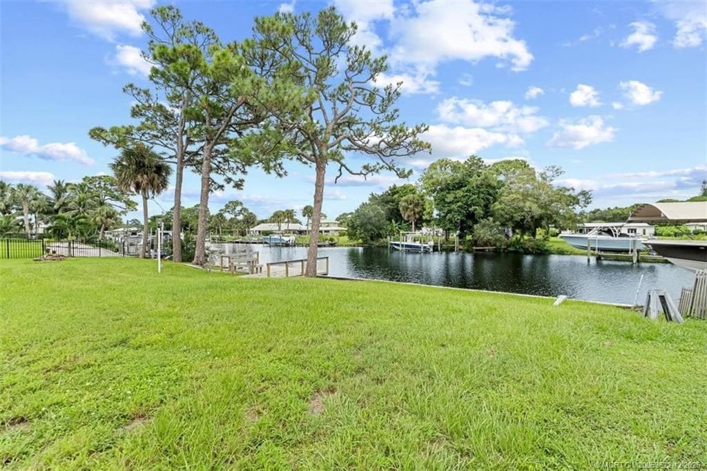 1134 NW Spruce Ridge Drive, Stuart, FL 34994 Photo