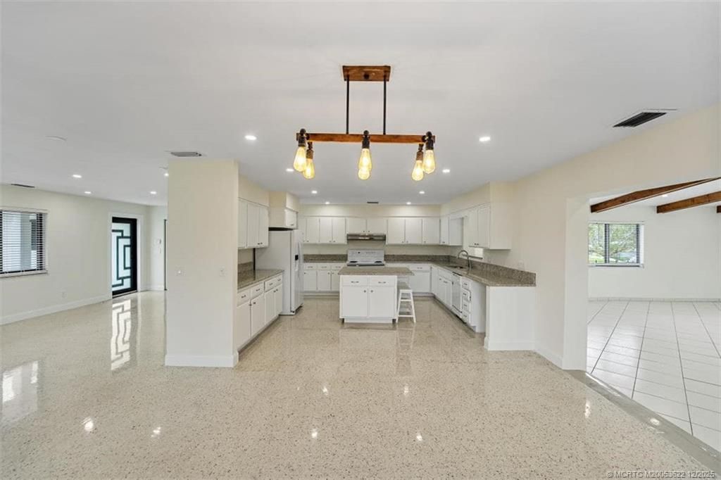 1134 NW Spruce Ridge Drive, Stuart, FL 34994 Photo