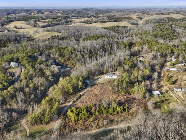 736 Marshall Hollow Road, Bybee, TN 37713