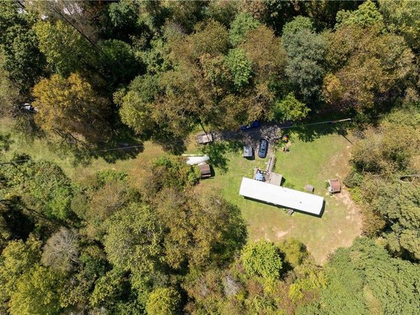 1409 Route 989, Rochester, PA 15074