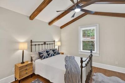 136 Maple Street Photo 14