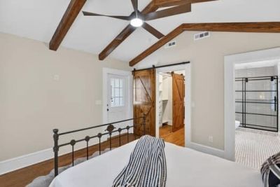 136 Maple Street Photo 15