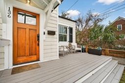 136 Maple Street photo 4