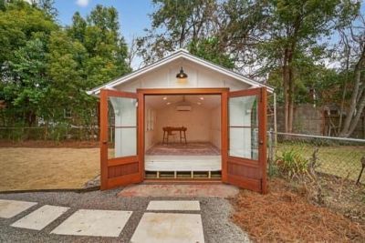 136 Maple Street Photo 32