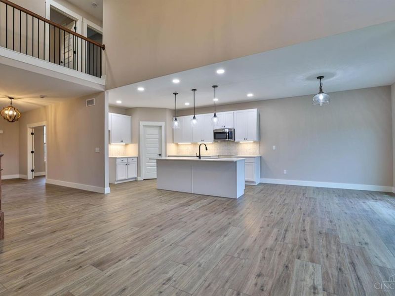 3704 Silax Drive, Ross Twp, OH 45013 Photo 8