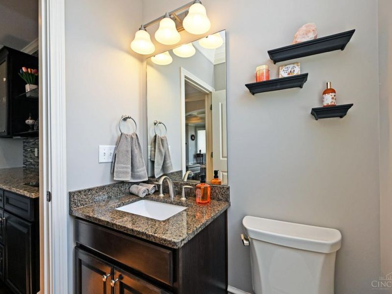 5349 Grand Vista Court, Cincinnati, OH 45227 Photo 13