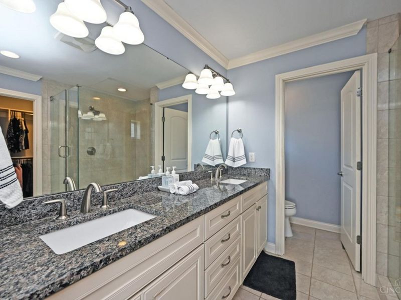 5349 Grand Vista Court, Cincinnati, OH 45227 Photo 32