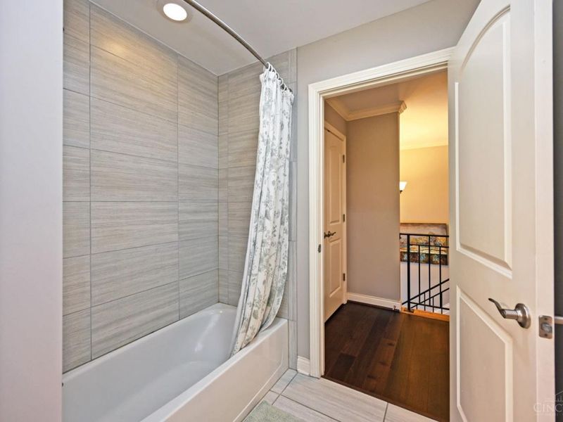 5349 Grand Vista Court, Cincinnati, OH 45227 Photo 38