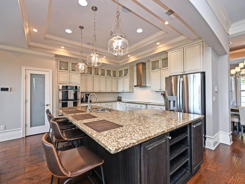 5349 Grand Vista Court, Cincinnati, OH 45227 Photo 6