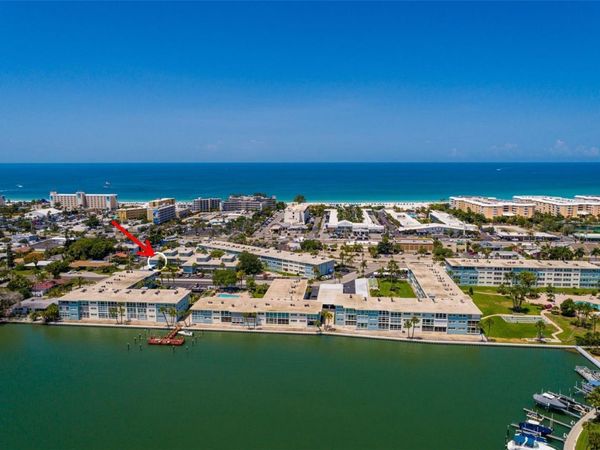 6000 2ND STREET E, Unit 6, ST PETE BEACH, FL 33706