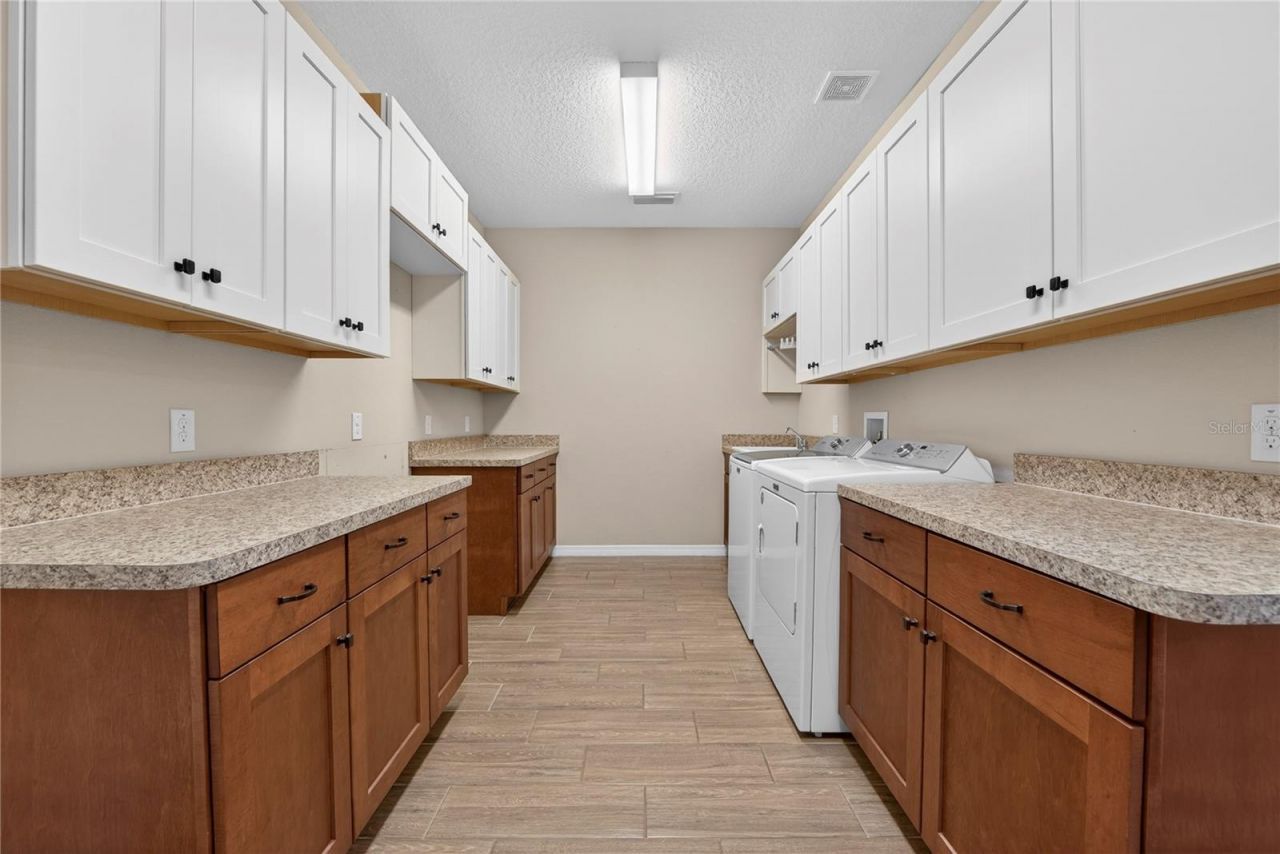 5575 NW 43rd Lane Road, Ocala, FL 34482 Photo