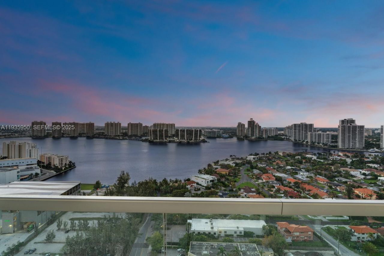 18501 Collins Ave, Unit 2304, Sunny Isles Beach, FL 33160 Photo