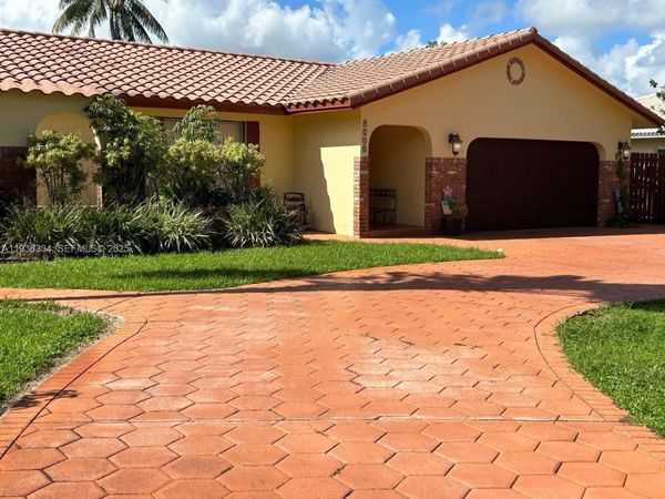 9248 Shadow Wood Blvd, Unit 9248, Coral Springs, FL 33071