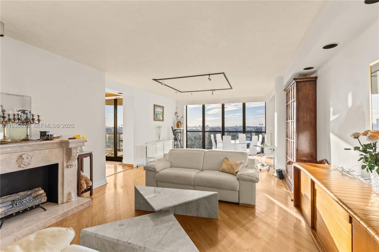 9999 Collins Ave, Unit 12A, Bal Harbour, FL 33154 Photo