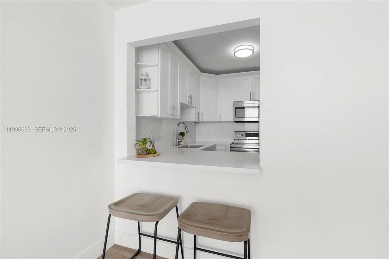 1800 NW 24th Ave, Unit 912, Miami, FL 33125 Photo