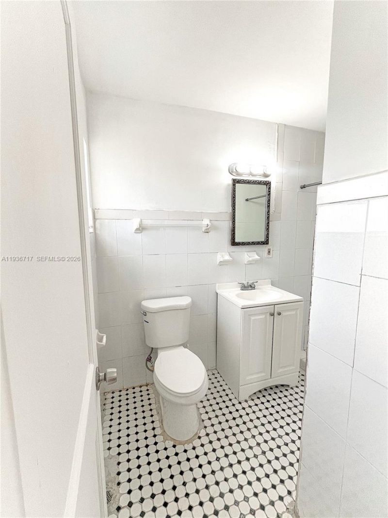 20500 NW 28th Ave. , Unit A, Miami, FL 33056 Photo