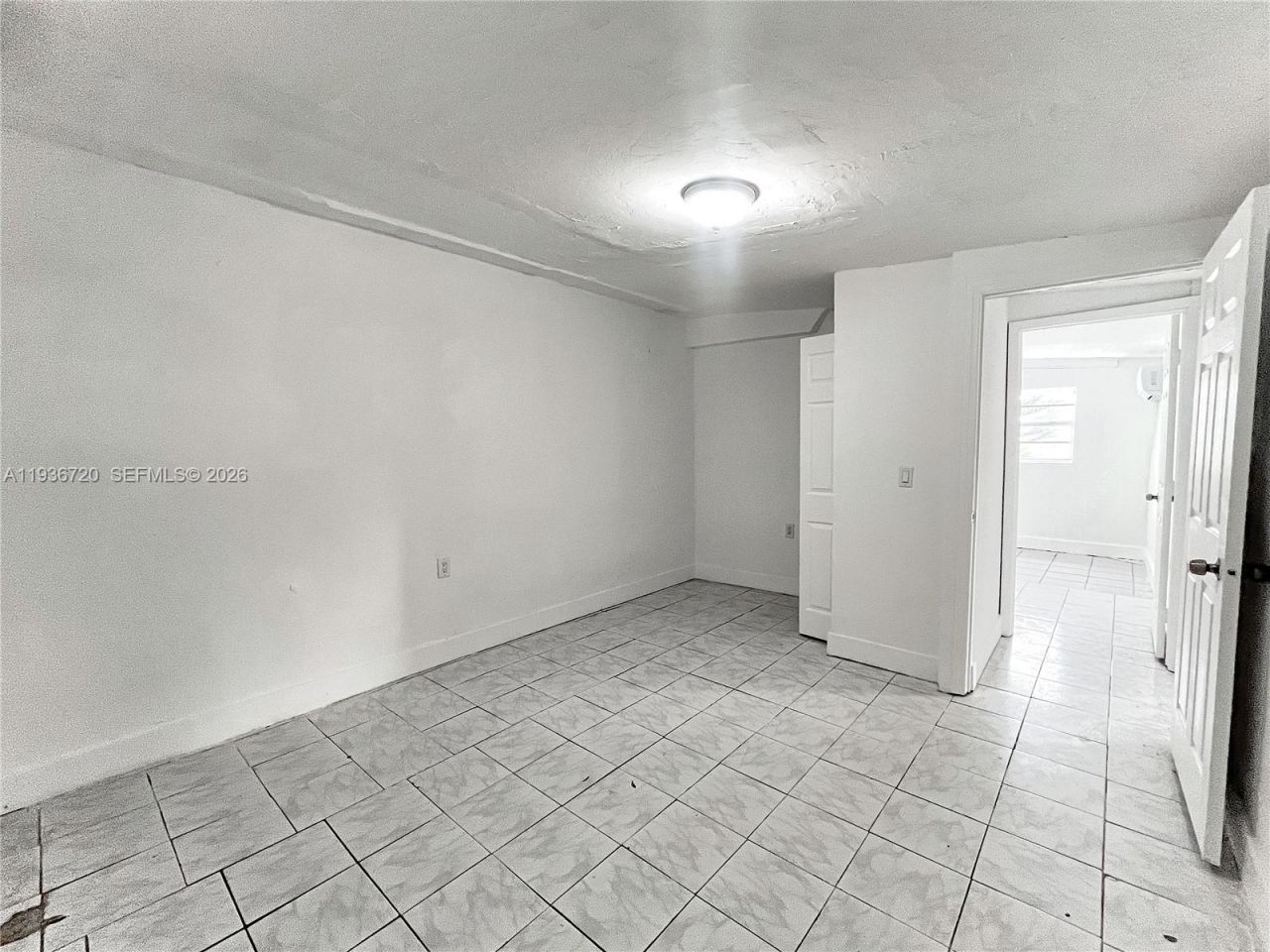 20500 NW 28th Ave. , Unit B, Miami, FL 33056 Photo