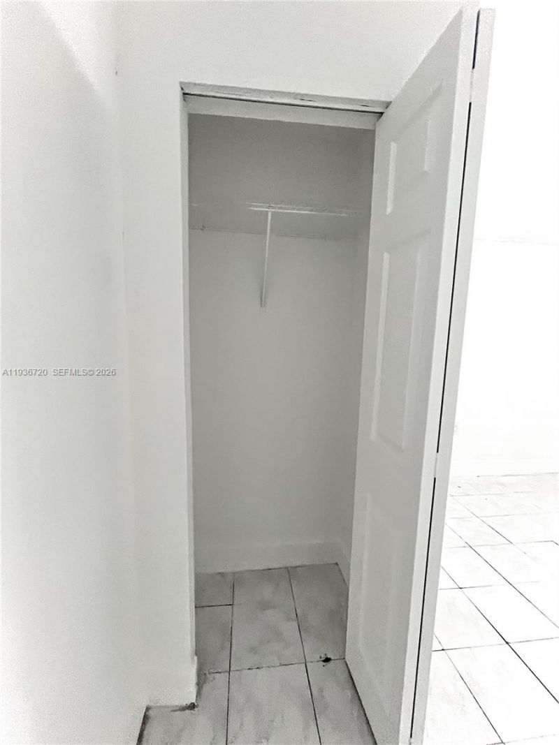 20500 NW 28th Ave. , Unit B, Miami, FL 33056 Photo