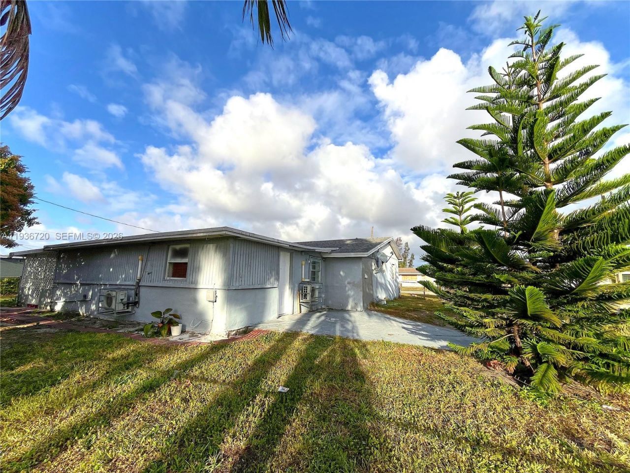 20500 NW 28th Ave. , Unit B, Miami, FL 33056 Photo