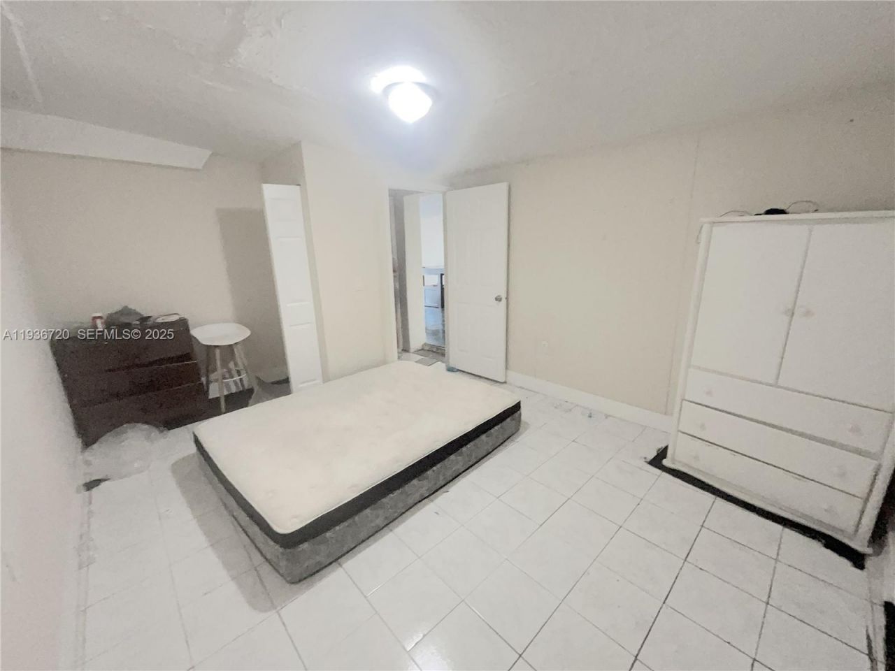 20500 NW 28th Ave. , Unit B, Miami, FL 33056 Photo