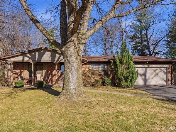 130 Dianne Drive, Belleville, IL 62220