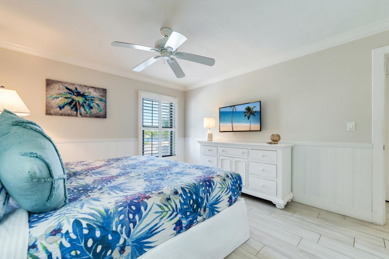 2004 Gulf Beach Villas, Unit 2004, Captiva, FL 33924 Photo