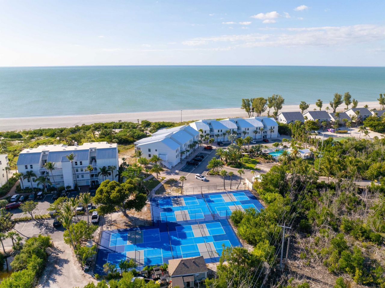 2004 Gulf Beach Villas, Unit 2004, Captiva, FL 33924 Photo