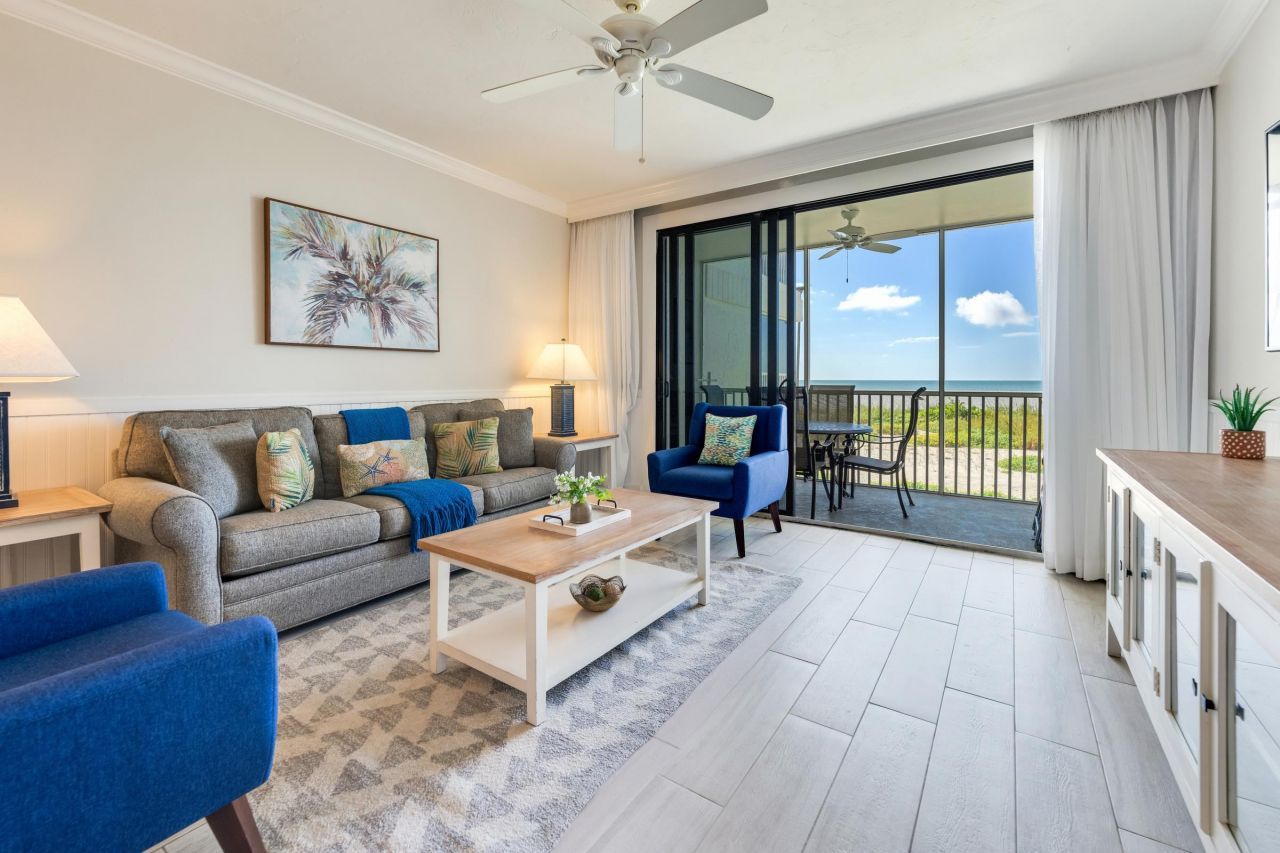 2004 Gulf Beach Villas, Unit 2004, Captiva, FL 33924 Photo