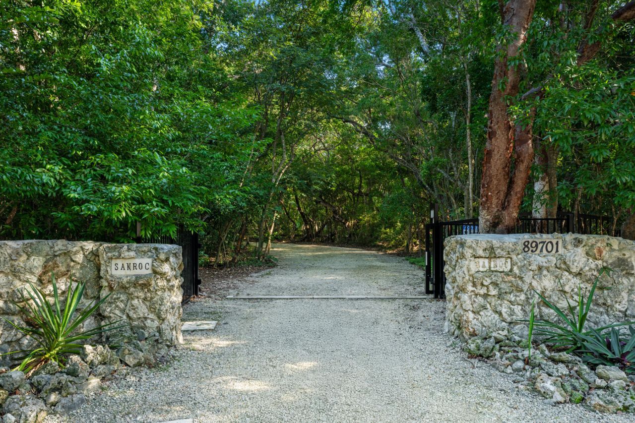 89701 Old Highway, Tavernier, FL 33070 Photo