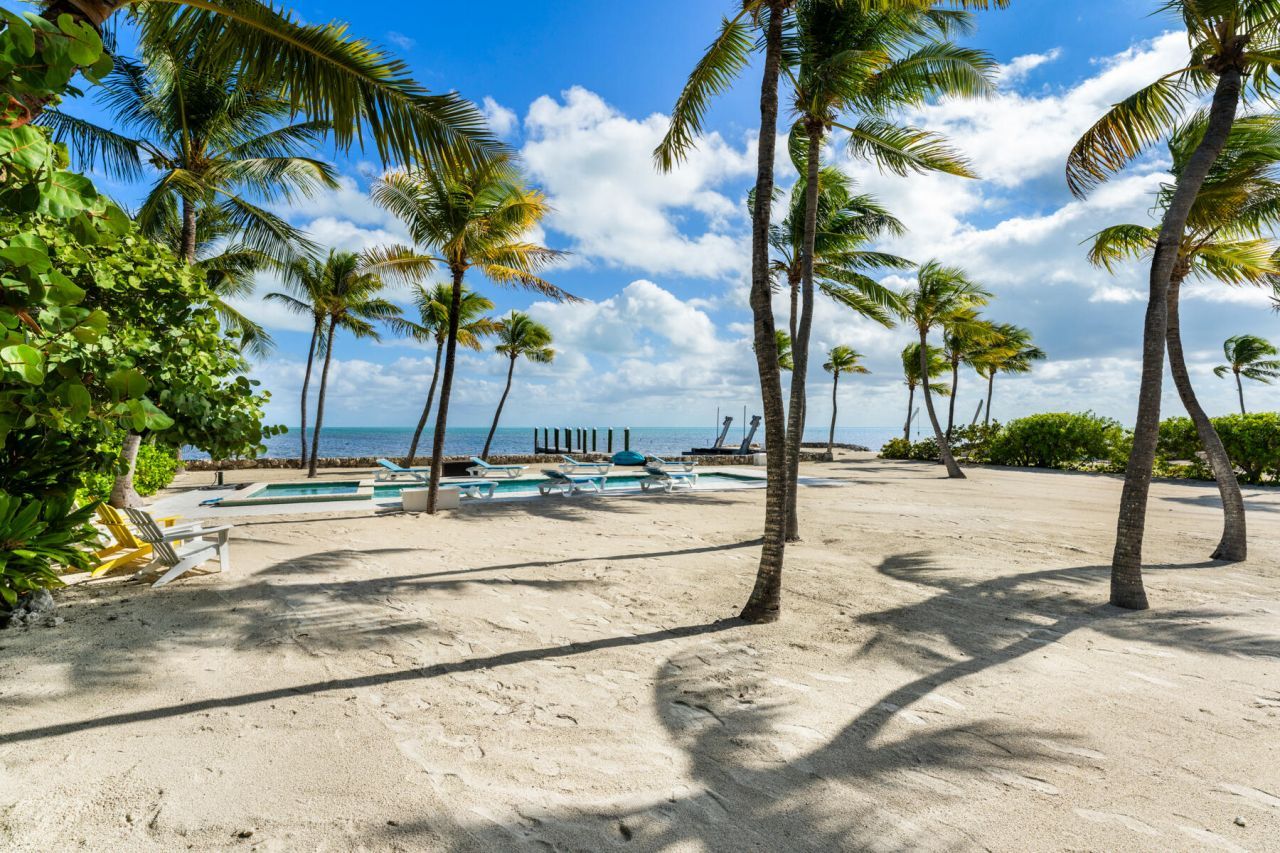 89701 Old Highway, Tavernier, FL 33070 Photo