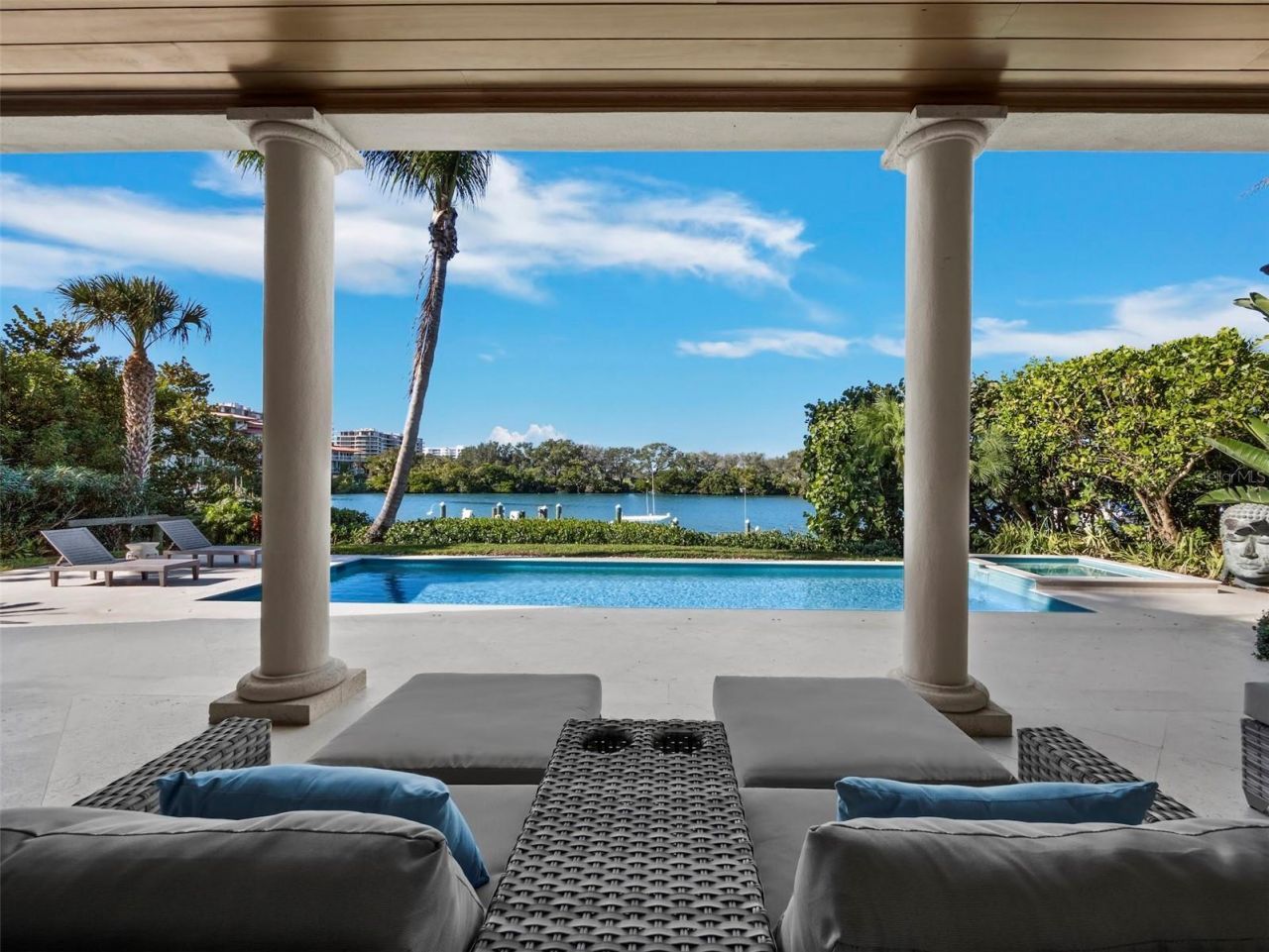 65 Lighthouse Point Drive, Longboat Key, FL 34228 Photo