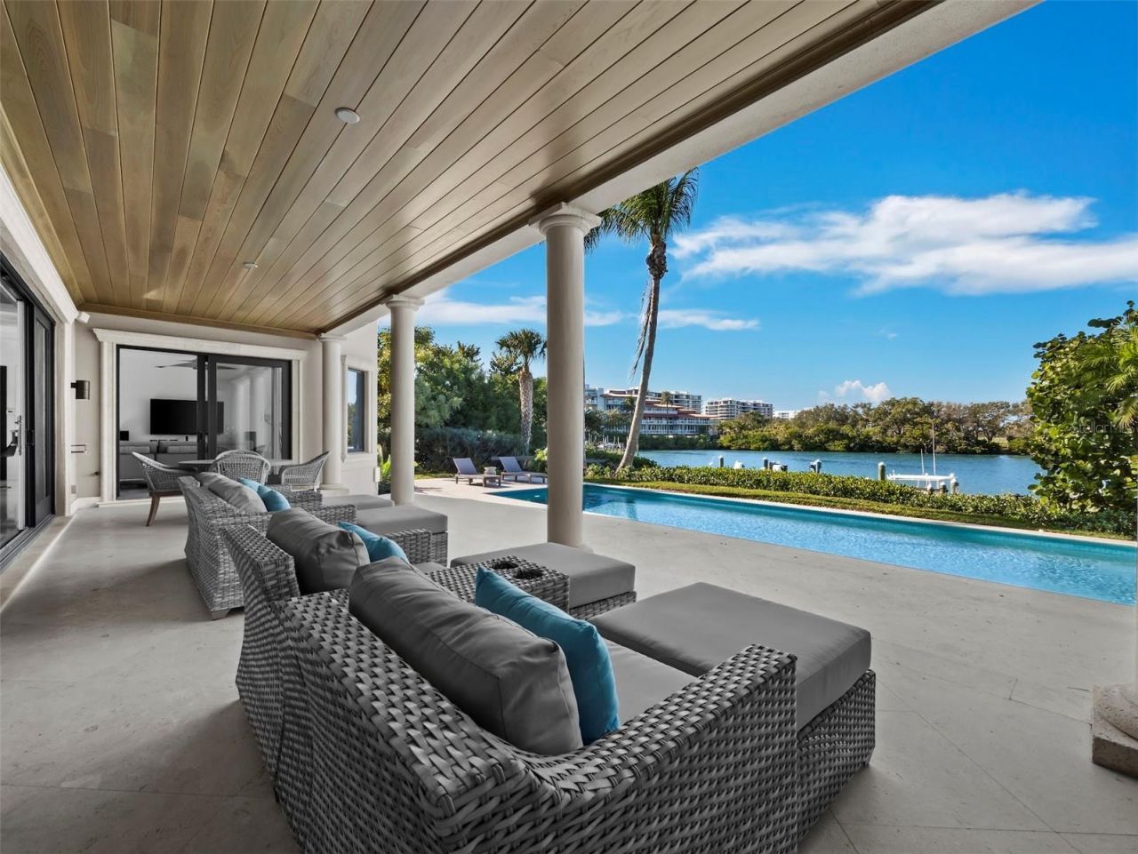 65 Lighthouse Point Drive, Longboat Key, FL 34228 Photo