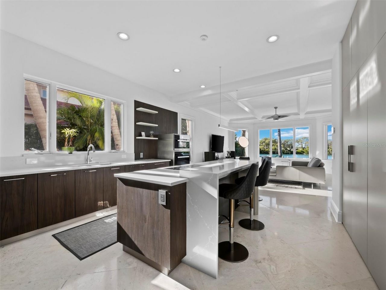 65 Lighthouse Point Drive, Longboat Key, FL 34228 Photo