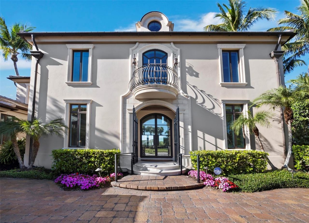 65 Lighthouse Point Drive, Longboat Key, FL 34228 Photo
