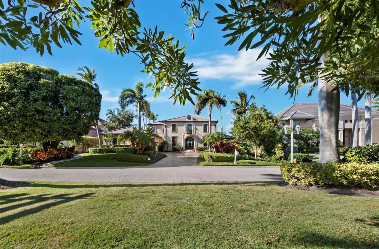 65 Lighthouse Point Drive, Longboat Key, FL 34228 Photo