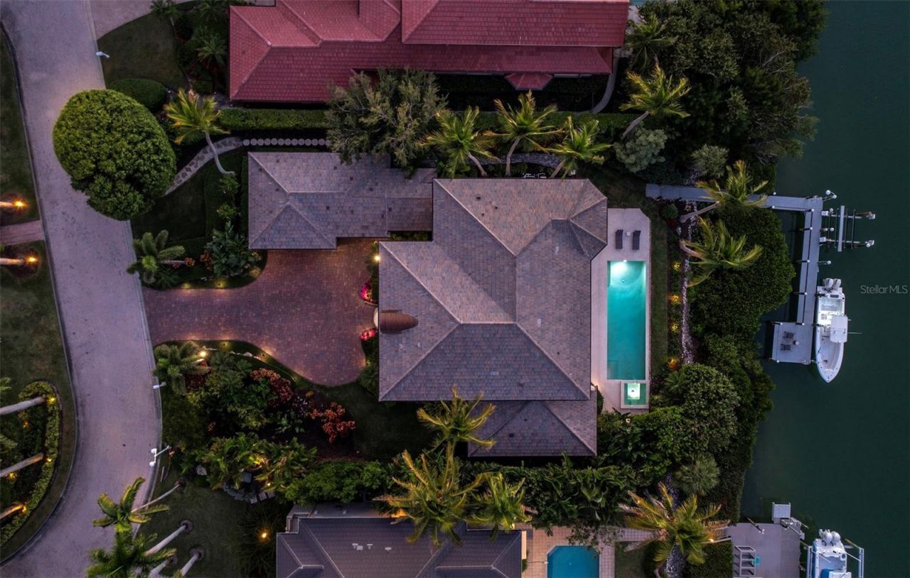 65 Lighthouse Point Drive, Longboat Key, FL 34228 Photo