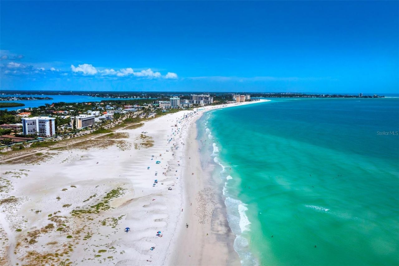 65 Lighthouse Point Drive, Longboat Key, FL 34228 Photo