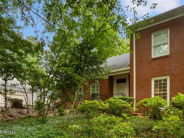 246 Eastbrooke Street, Jackson, MS 39216