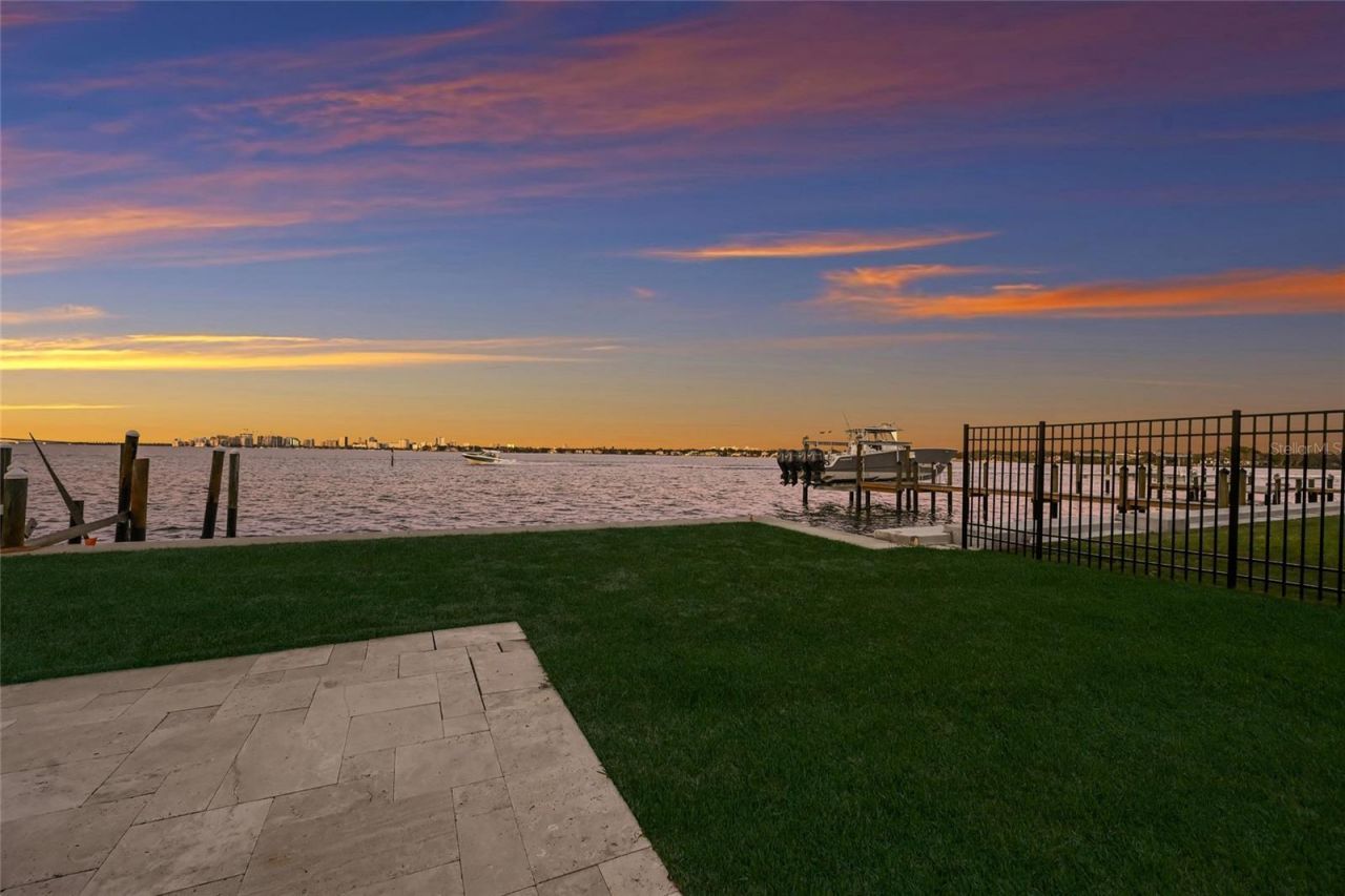 843 Norsota Way, Sarasota, FL 34242 Photo