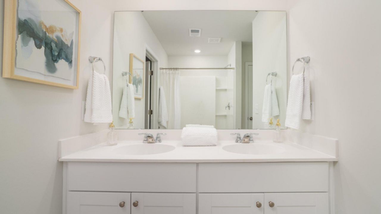 377 Tiliwa Street Photo 16