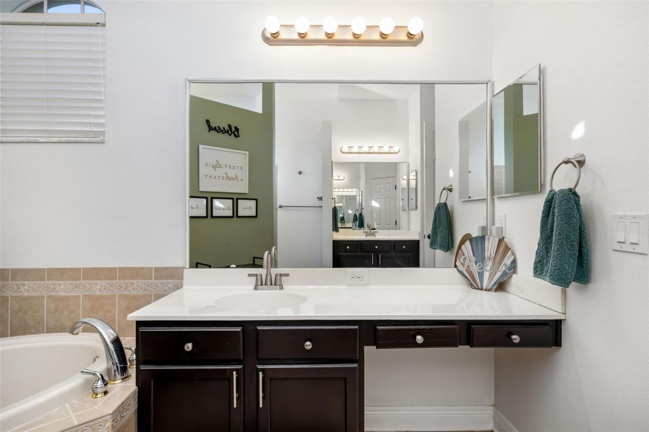 9210 54th Court E, Parrish, FL 34219 Photo