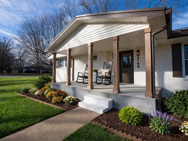 2194 Hampshire Pike, Columbia, TN 38401