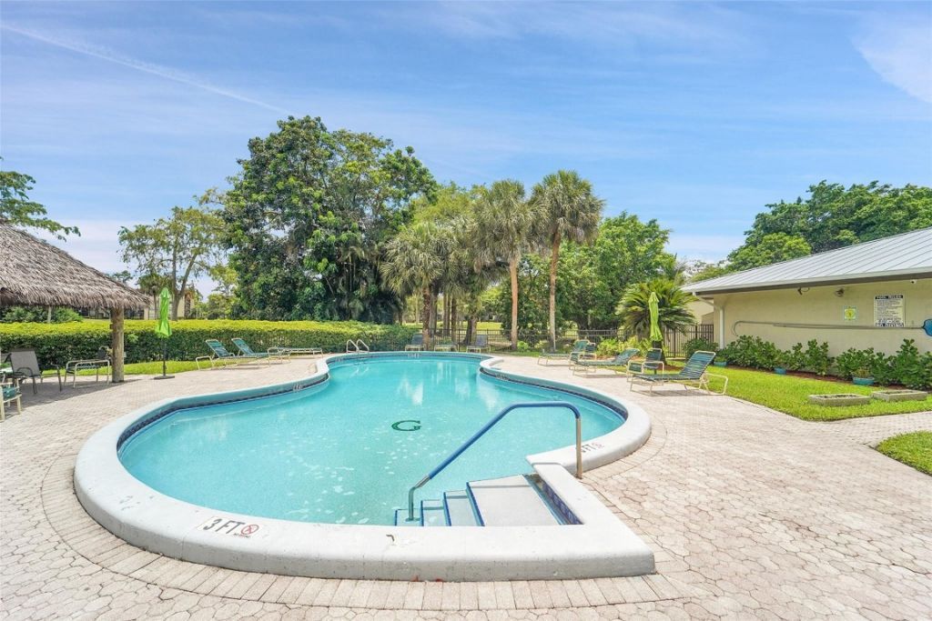 6200 NW 44th Street, Unit 106, Lauderhill, FL 33319 Photo