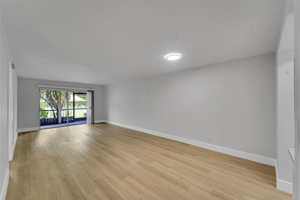 6200 NW 44th Street, Unit 106, Lauderhill, FL 33319 Photo