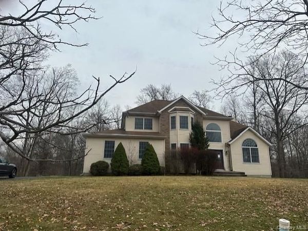 5 Lea Court, Pomona, NY 10970