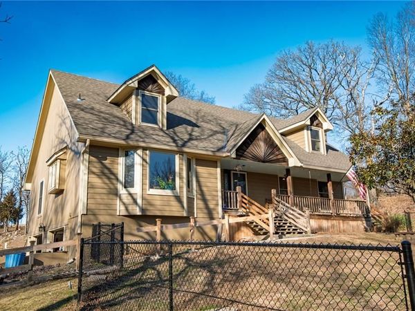 33108 E Hammond Road, Lone Jack, MO 64070